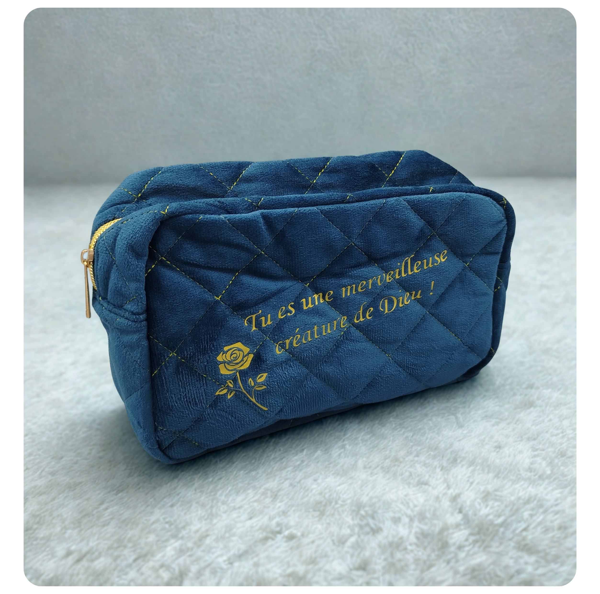 Pochette velours bleu
